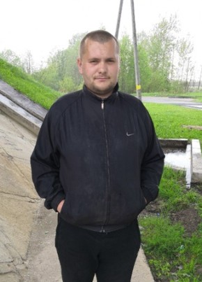 Олег Полубелов, 29, Россия, Псков