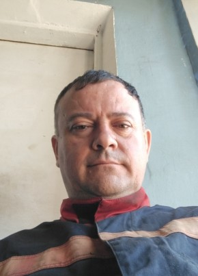 Денис из Щекино 44 года