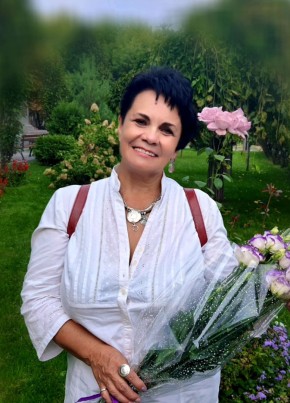 Лара, 52, Україна, Кременчук