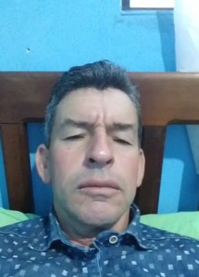 João, 57, República Federativa do Brasil, Maringá
