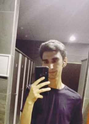 Tunahan из Ankara 26 лет