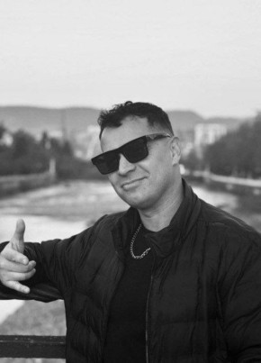 Кирилл из Москвы 26 лет