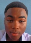 Jonathan, 18  , Libreville