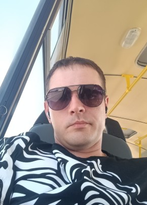 Тоха из Донецка 32 года
