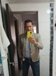 Carlos, 35, Bogota