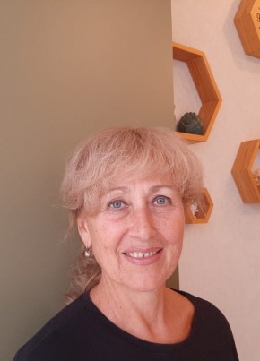 Ирина из Азова 61 год