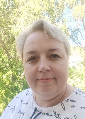 Светлана из Новокуйбышевска 45 лет