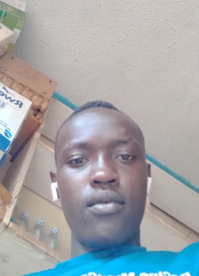 Charles, 18, Uganda, Kampala