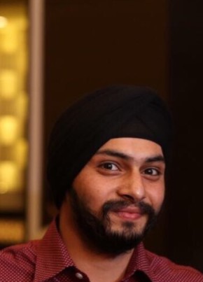 Guneet Singh, 34, India, Ludhiana