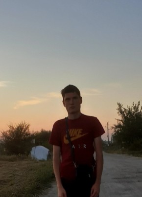Иван, 23, Россия, Воронеж