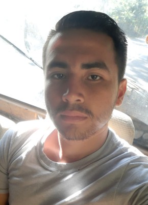 Danilo Lopez, 24, República de Costa Rica, San Isidro