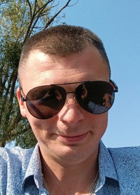 Никита из Калининграда 34 года