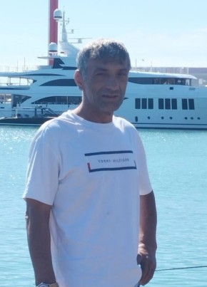 Мага из Махачкалы 52 года