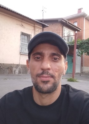 Robert, 36, Russia, Rostov-na-Donu
