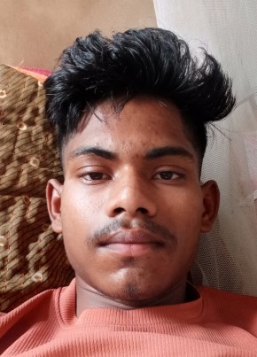 SAMEER KHAN, 18, India, Singrauli