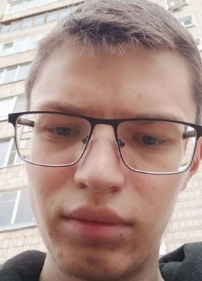 Александр, 22, Россия, Киров (Кировская обл.)