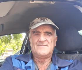 Павел, 64 года, Bălți