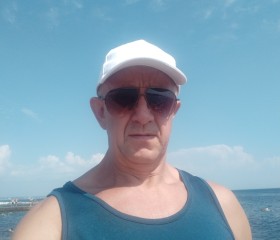 Анатолий, 59 лет, Севастополь