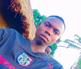 Malcom jr, 20, Yei
