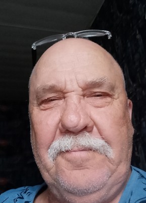 Сергей Зайцев из Фурманова 69 лет