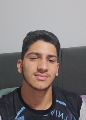 Erick, 19, República Federativa do Brasil, Blumenau