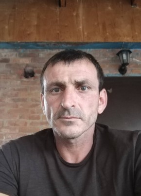 Чингиз из Кореновска 42 года