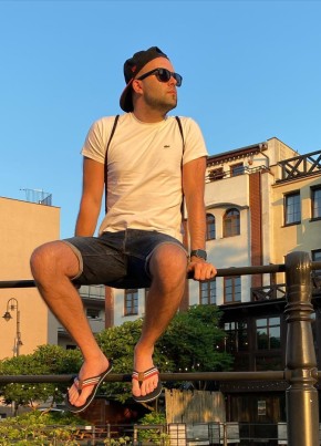 Андрей из Рязани 37 лет
