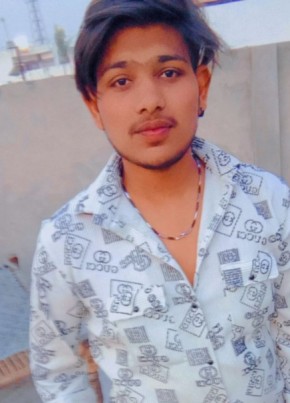 Aadil khan, 18, India, Muzaffarnagar