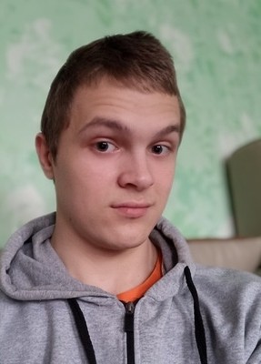 Макс, 22, Россия, Колпны