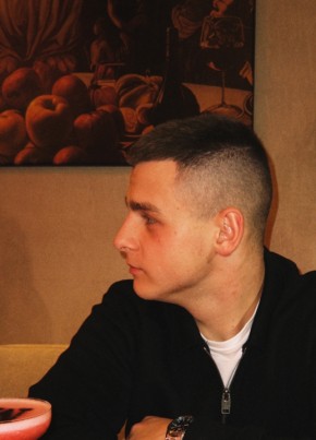 Vladimir, 20, Russia, Simferopol