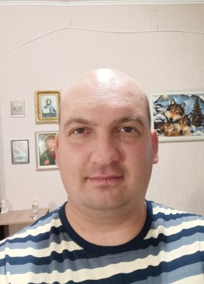 Павел из Орёла 38 лет