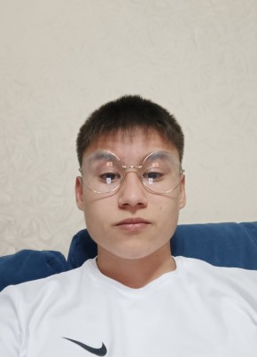 Ильяс, 19, Россия, Октябрьский (Республика Башкортостан)