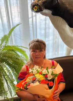 Лилия, 57, Россия, Сосновоборск (Красноярский край)