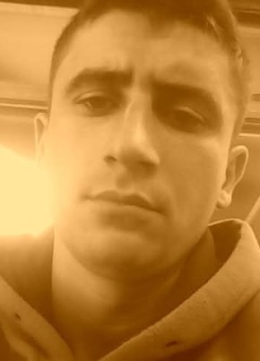 Eduard из Lushnjë 34 года