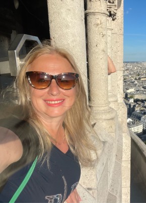 Еlena из Lausanne 65 лет
