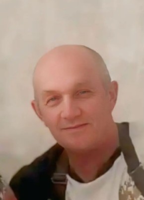 Анатолий из Азова 62 года