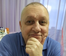 Александр, 66 лет, Саратов