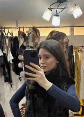 Kristina из Paris 24 года