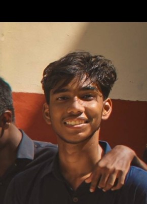 Karthi, 18, India, Mumbai