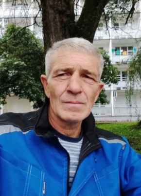 Анзор из Угры 53 года