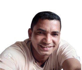 Max morelli, 35, Antananarivo