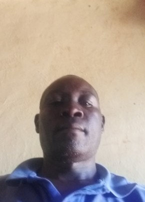 Sospeter ombati, 18, Kenya, Nairobi