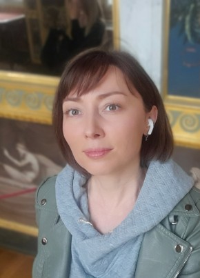 Юлия из Санкт-Петербурга 42 года