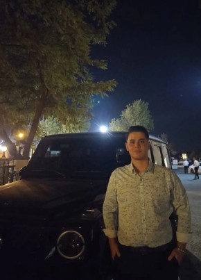 Berk, 19, Turkey, Istanbul