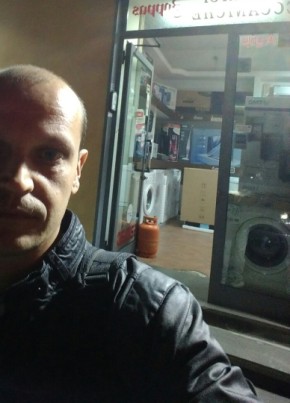 Igor, 42, Repubblica Italiana, Pozzuoli