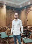 مصطفى الهواري, 33  , Cairo