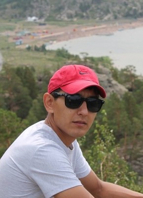 Alisher, 32, Қазақстан, Павлодар