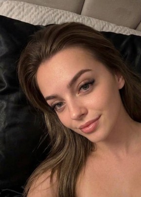 Карина из Махачкалы 26 лет