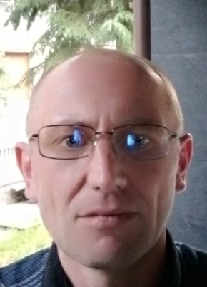 Олег, 41, Россия, Санкт-Петербург