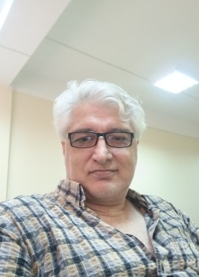 Мурад из Каспийска 48 лет
